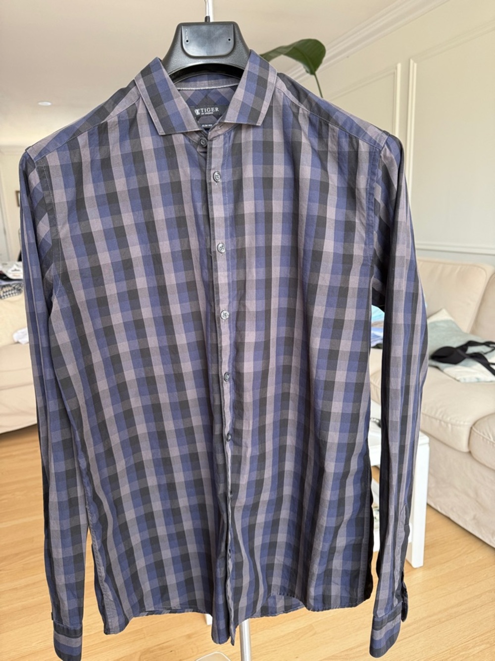 Tiger of Sweden Men's Checked Dress Shirt in Blue and Gray